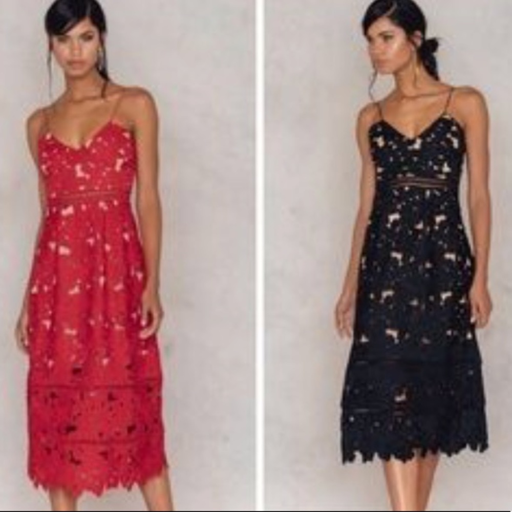 NA-KD lace dress